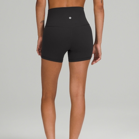 NWT ❤️Lululemon Align HR Short 4" Inseam Black Sizes 2 4 6❤️ - Picture 4 of 16